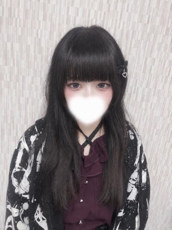 まだ緊張してます:(il|◦.◦):