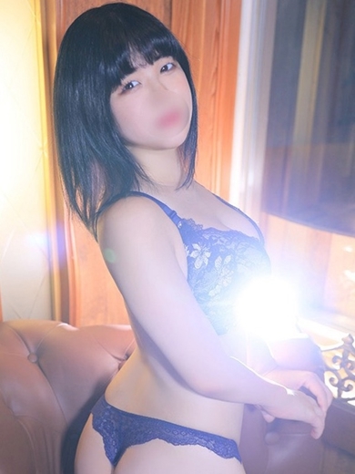 ノーパンパンスト　スケベなOL　梅田・兎我野店 酒店服務 B SHIRAKAWA YUMI