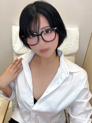 ノーパンパンスト　スケベなOL　梅田・兎我野店 hotel escort service parlor NIJIBOSHI MONA