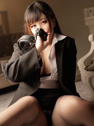 ノーパンパンスト　スケベなOL　梅田・兎我野店 ホテヘル(店舗) AYABE MARIN