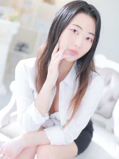 ノーパンパンスト　スケベなOL　梅田・兎我野店 안마 (호텔) MIDORIYAYUA