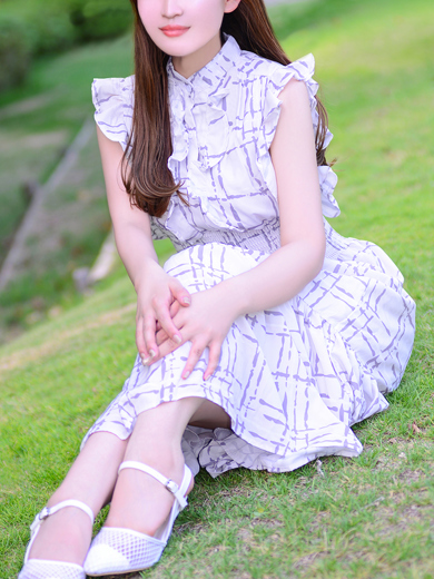 テレジア大阪 初めて出会う、純粋な輝き デリヘル AKAGISAE