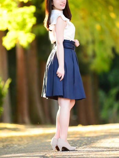 テレジア大阪 初めて出会う、純粋な輝き デリヘル SUZUMORISARA