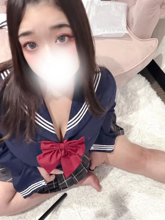 制服姿で♡♡