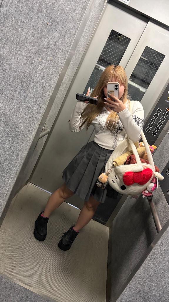 https://img.cityheaven.net/img/girls/k/vacancesumeda/grdr0055353708_0852558451pc.jpg