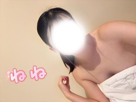 にどねします😪ᶻ 𝗓 𐰁 · .