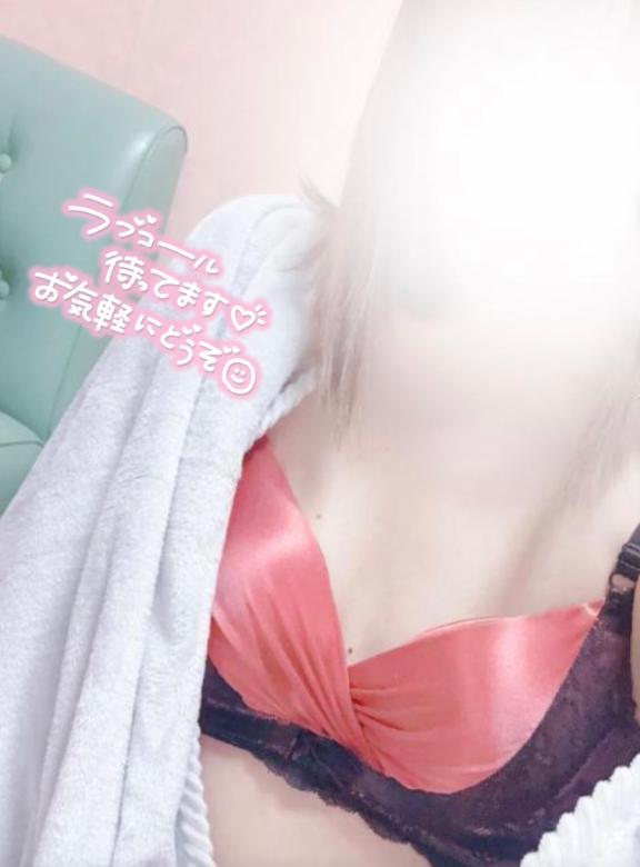 居てるよーーん💕