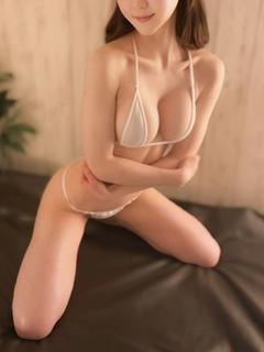 美月 ありさ