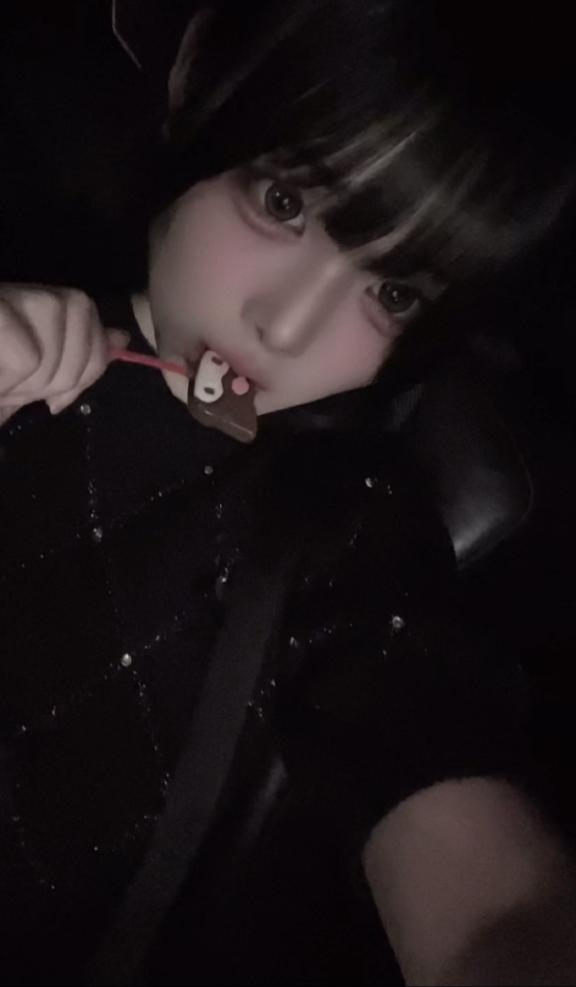 えっちなことしよ…❔