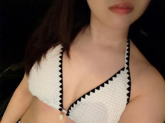 https://img.cityheaven.net/img/girls/kh/p_selection_himeji/grdr0065661186_0837535204pc.jpg