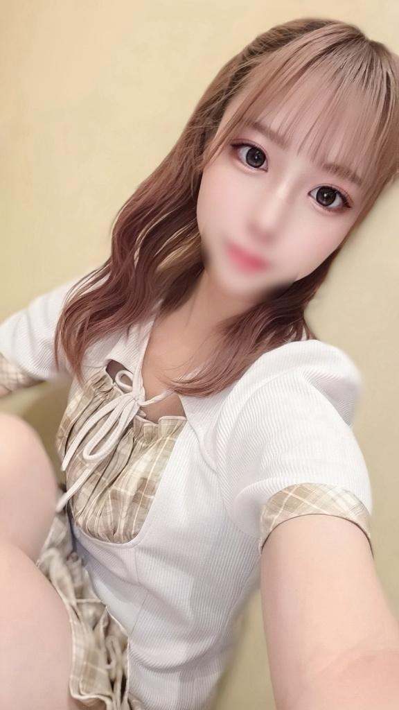 https://img.cityheaven.net/img/girls/kh/p_selection_himeji/grdr0068393127_0838303514pc.jpg