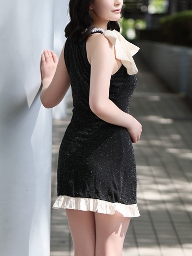 麗奈KOBE outcall escort service FUKAYA SUZUNE