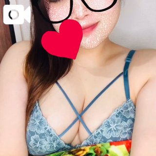 出勤してまぁす😆