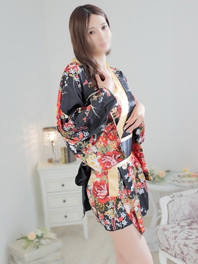 湯女華 한국인 가능 소프랜드 SARINA
