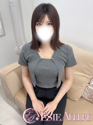 ESTE ALLURE (출장)에스테틱/퇴폐마사지 콜걸 HINA