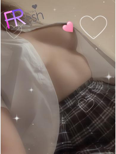 FResh（素人・可愛い）都城店 デリヘル MINA