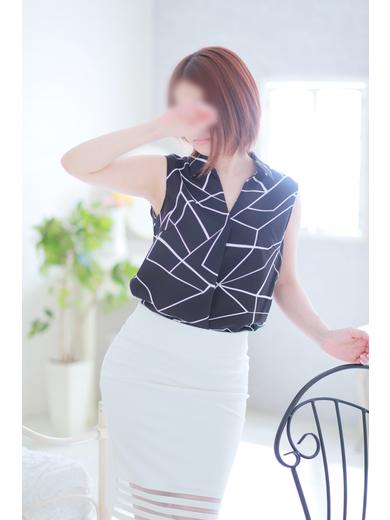 Jewelry club (ジュエリークラブ) outcall escort service RYOUKO・激REA嬢・新人・