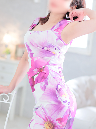 LEGEND outcall escort service MIKA