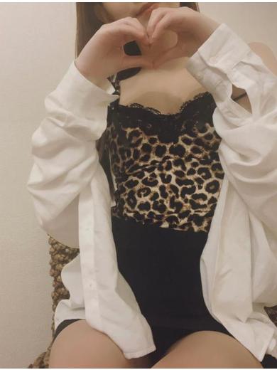 人妻宅急便 outcall escort service KUROKI
