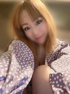 JPRグループ　高級人妻専門店　乱 デリヘル RINA