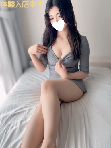 DERIHELURABO・COURREGES デリヘル TOMO