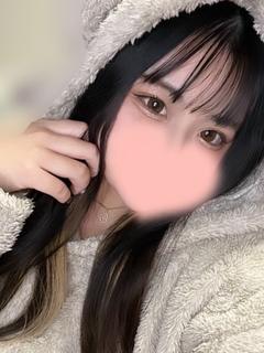 なゆ☆愛嬌抜群E美乳美少女☆