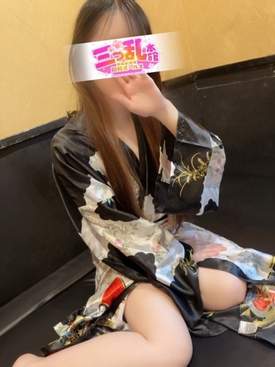 三つ乱本館 erotic massage service parlor AYAKA