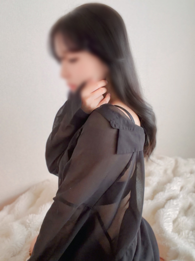 ホットポイントヴィラ 半套 服務 店舖 HAYASAKA URARA