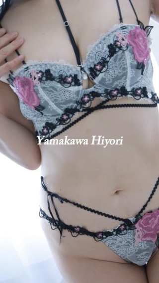 YAMAKAWAHIYORI MADAMU