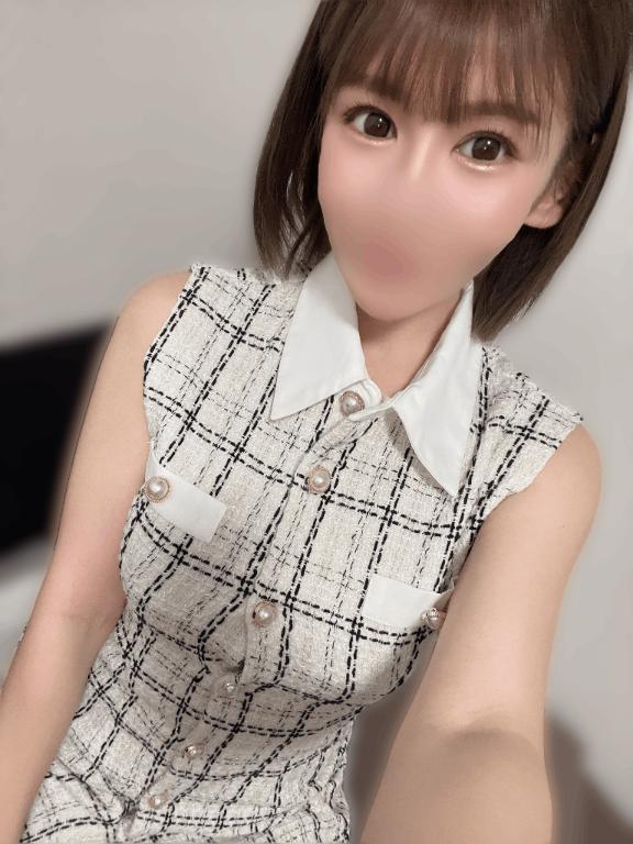 🤍白ワンピ