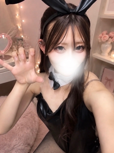 新人★えくぼ特例嬢