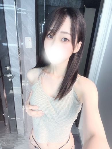 あやな★新人