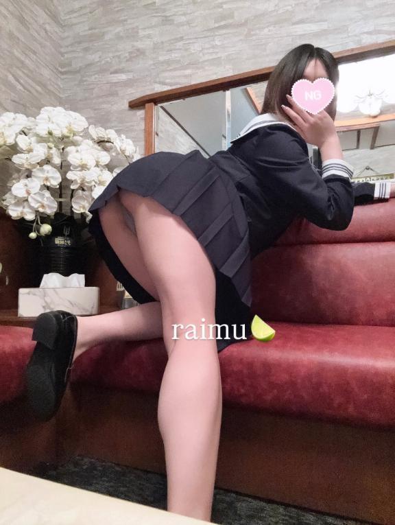 🦵真っ直ぐで筋肉質な🦵