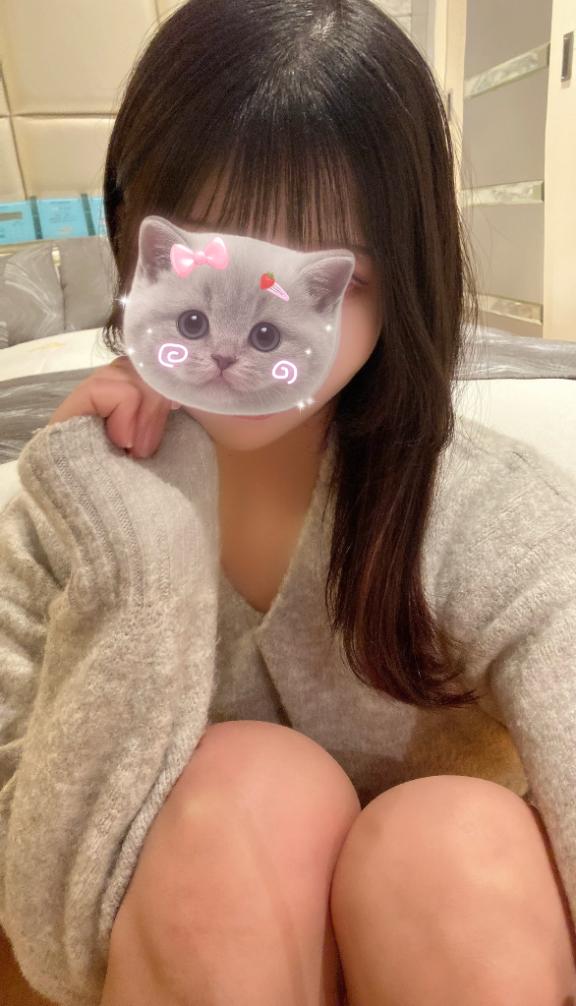 決まってる