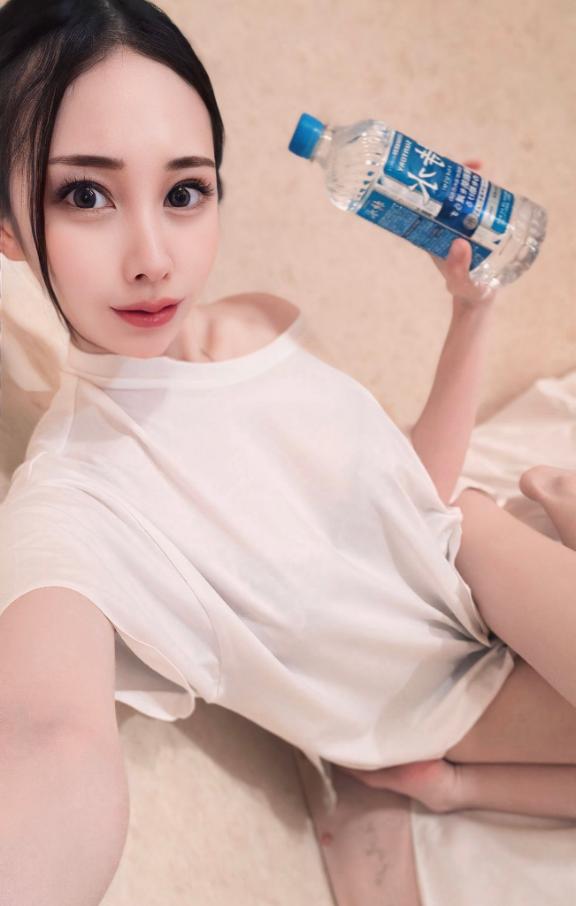 🐬お供は◯水🐬