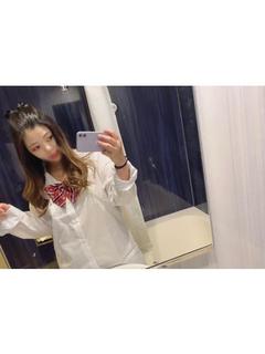 Lip Gloss  outcall escort service RANA