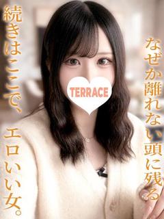 ももあ