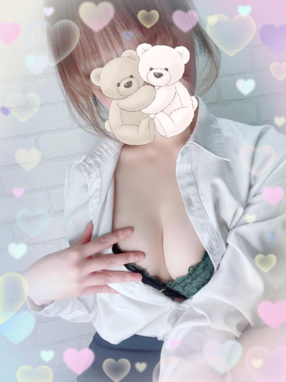 出勤中です✨️あと、前回…