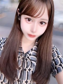 綾音ひいろ