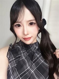 綾喜まこ