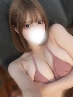八色えみり