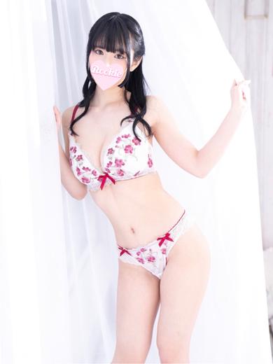 ROOKIE 데리헤루 ASUMI 巨乳 可愛I 低身長 SURENDA-