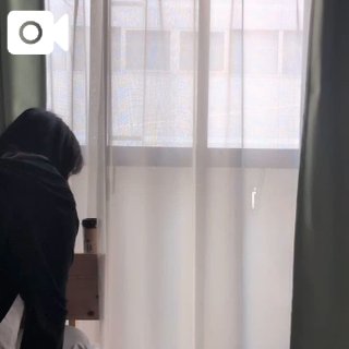 🎥お尻ぺしぺし
