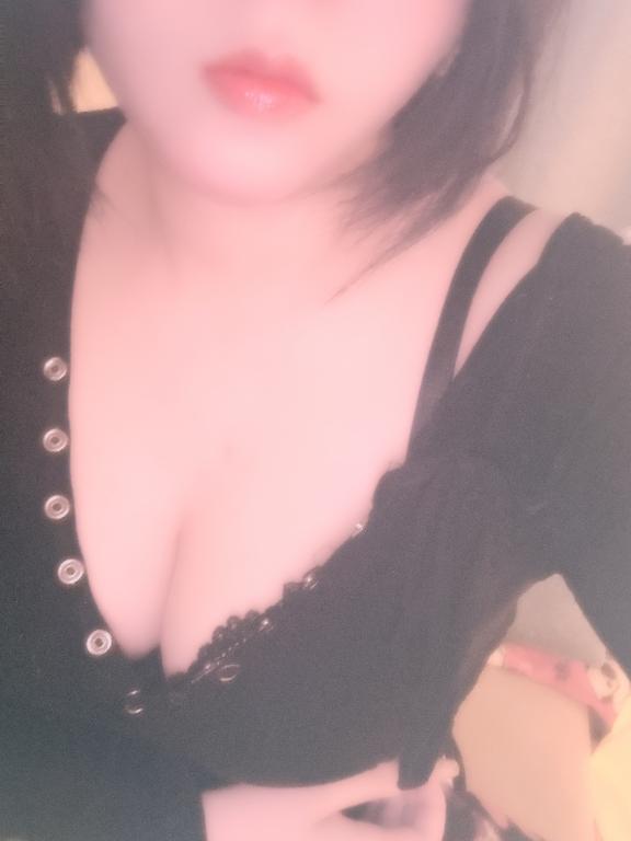 負けないくらい触って