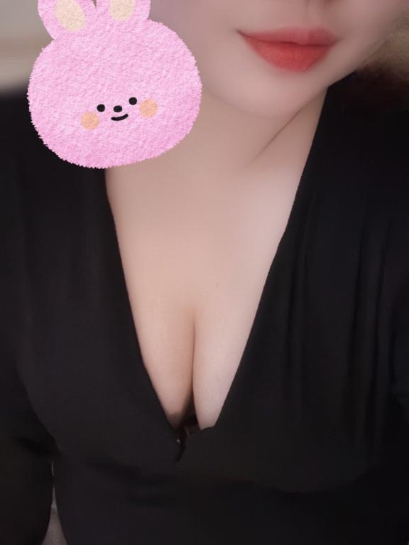 (๑´ლ`๑)ﾌﾌ♡
