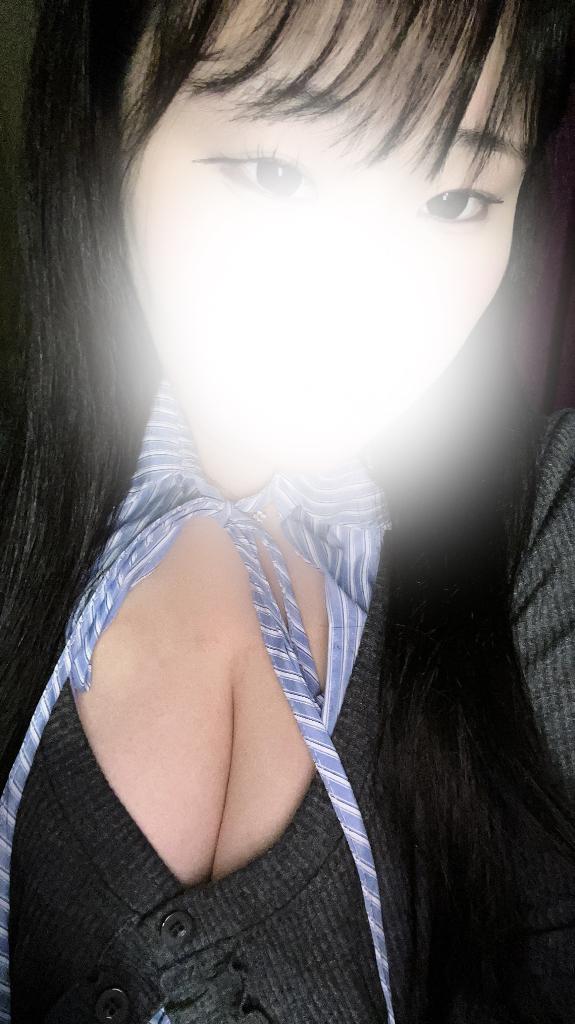 目そらしたら負けだよ？️🩵