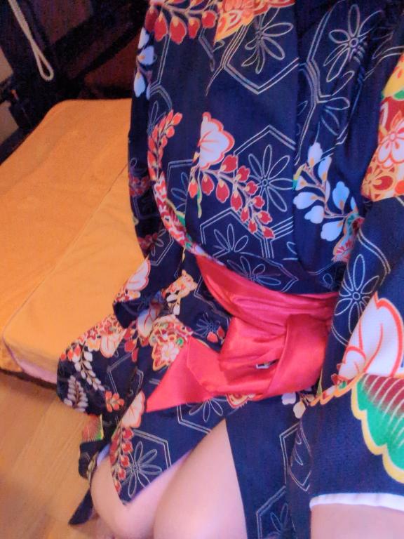 少しだけ出勤してます