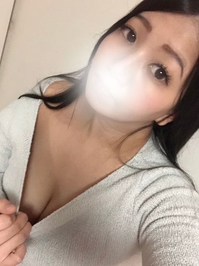 KAWAII CLUB Amatteur girls escort okinawa デリヘル HIKARU