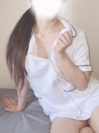 ナースと女医の出張マッサージ (출장)에스테틱/퇴폐마사지 콜걸 HINANO