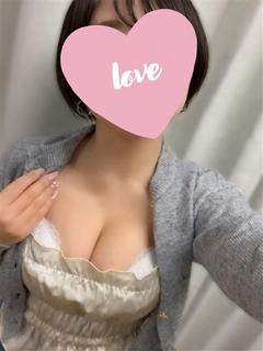 沖縄素人図鑑 デリヘル MOMOKA